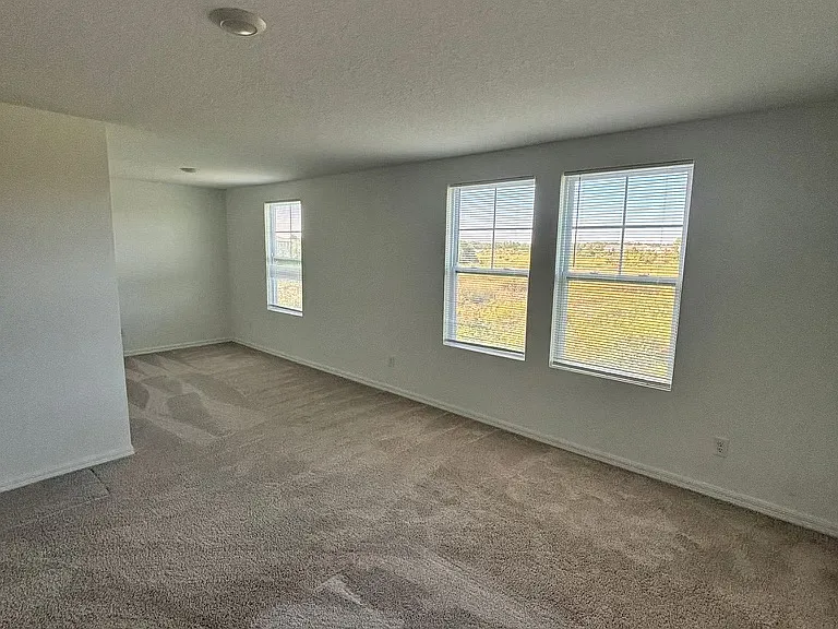 1838 Sanibel Dr — Photo 13