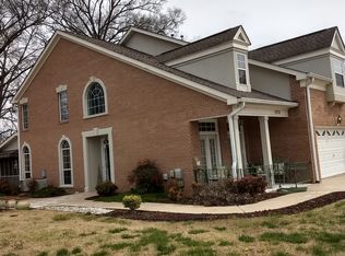 6731 Willow Trace Dr, Chattanooga, TN 37421