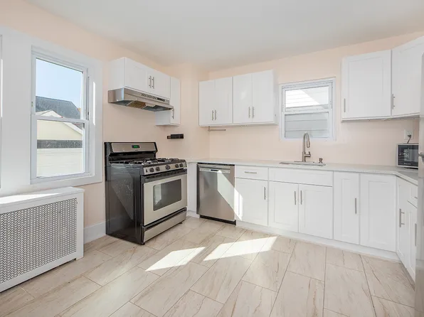 71-10 Kessel Street image 1 of 24