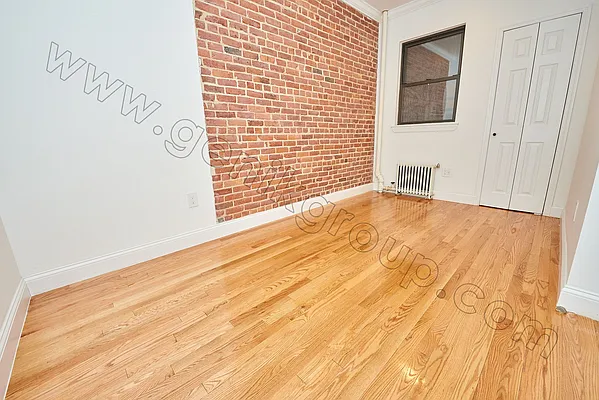 Rented by Genik Group Corp | media 32