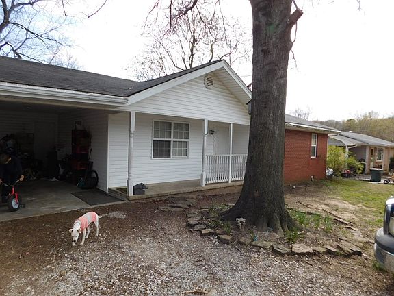 2nd image of 953 W Greenwood St