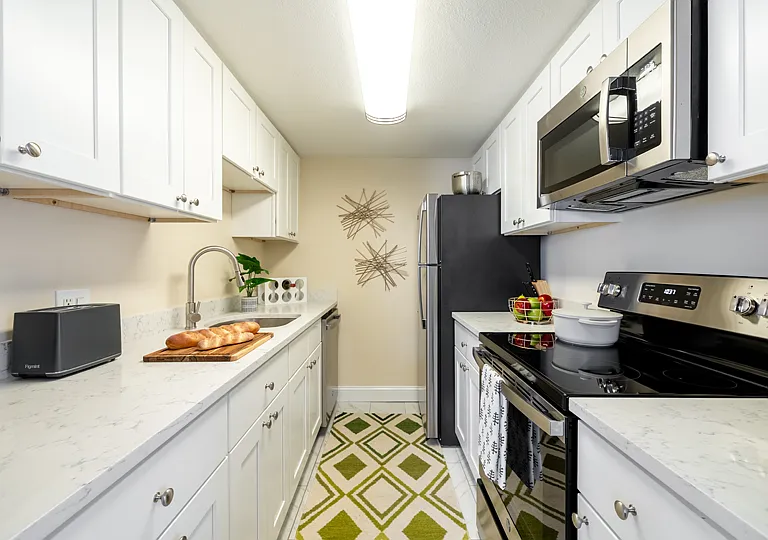 Norwest Woods Apartment — Photo 6