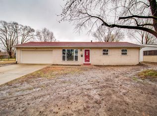 2600 Angela Dr, Granite City, IL