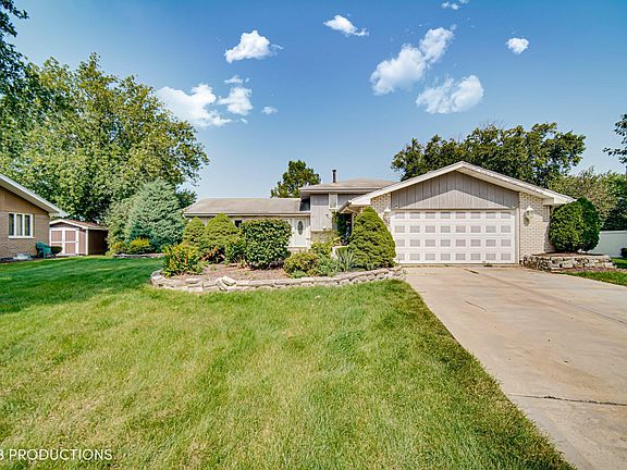 4th image of 12356 W Prairie Ct