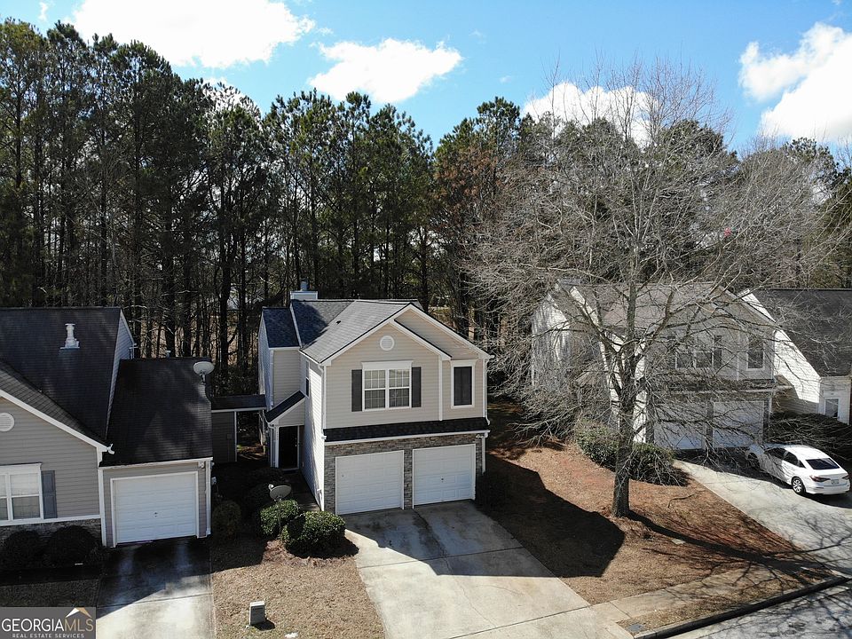 1st image of 2035 Lakeside Cir