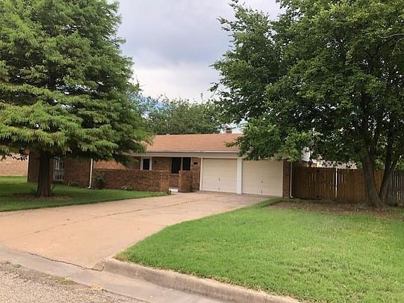 4th image of 1704 SE 10th St