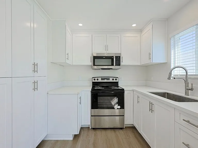 143 Buccaneer Dr — Photo 13