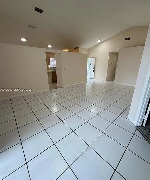 1034 W Jasmine Ln — Photo 9