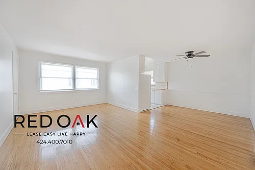 1148 S Sherbourne Dr #4 Photo 1