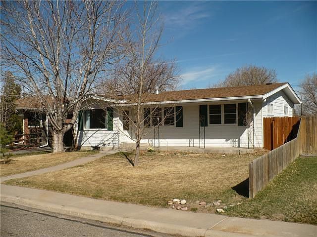 1st image of 1612 Oxford Dr