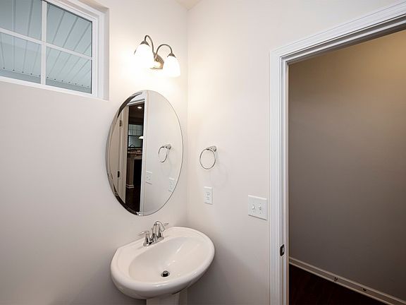 4th image of 7228 Moultrie Way