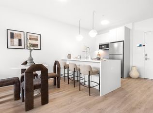200 Monticello Ave #1, Jersey City, NJ 07304