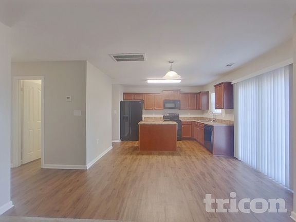 3rd image of 3667 Hope Marian St