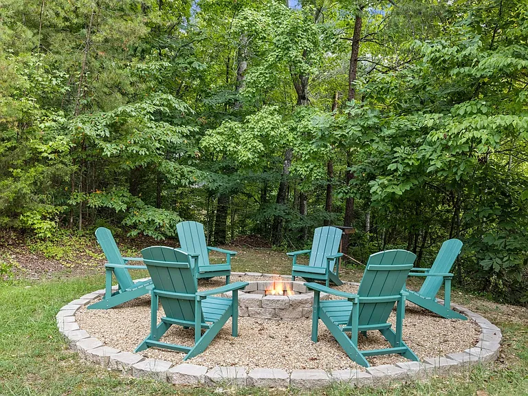 729 Lloyd Huskey Rd — Photo 14