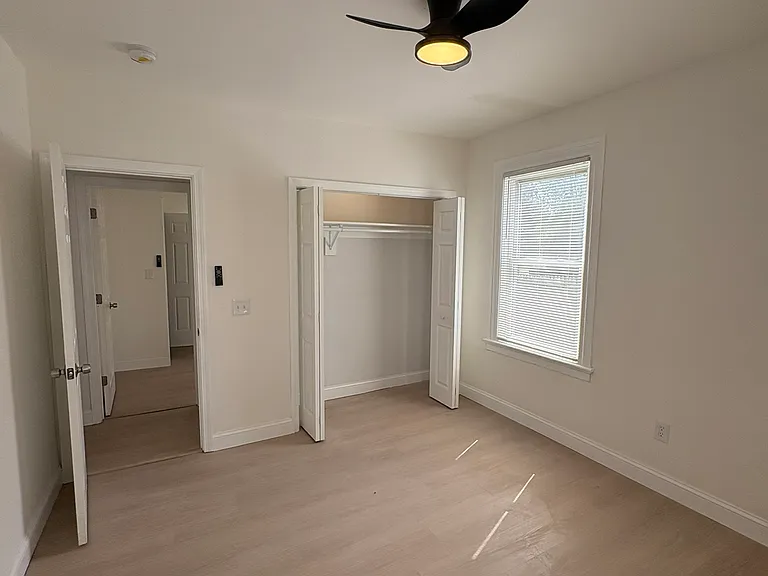 105 Beacon Ave #1 — Photo 19