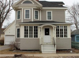 33 Lawn Ave, Portland, ME 04103