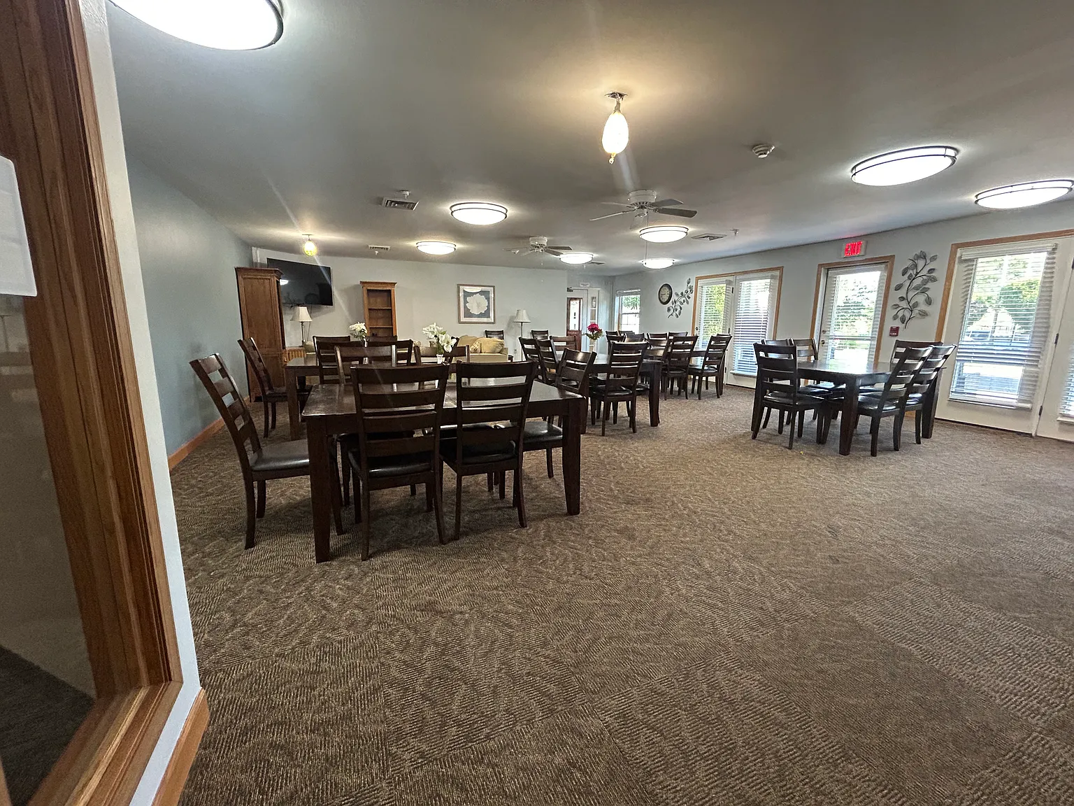 Hillcrest Senior Apartments — Photo 4