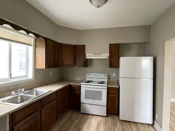 2284 Main st, 2284 Main St APT 1, Buffalo, NY 14214