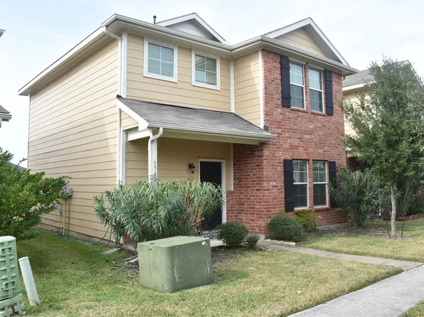 1747 Nichole Woods Dr, Houston, TX 77047