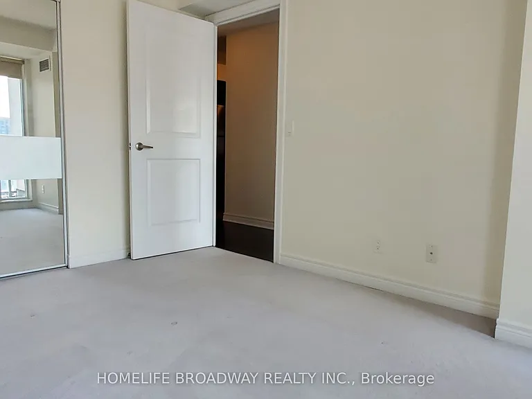 50 Town Centre Ct #1703 — Photo 12