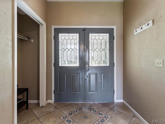5th image of 951 W Starjasmine Pl