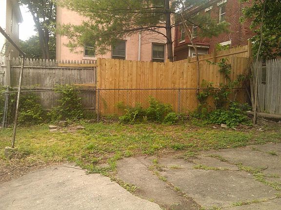 3rd image of 2307 Wheeler St APT 2