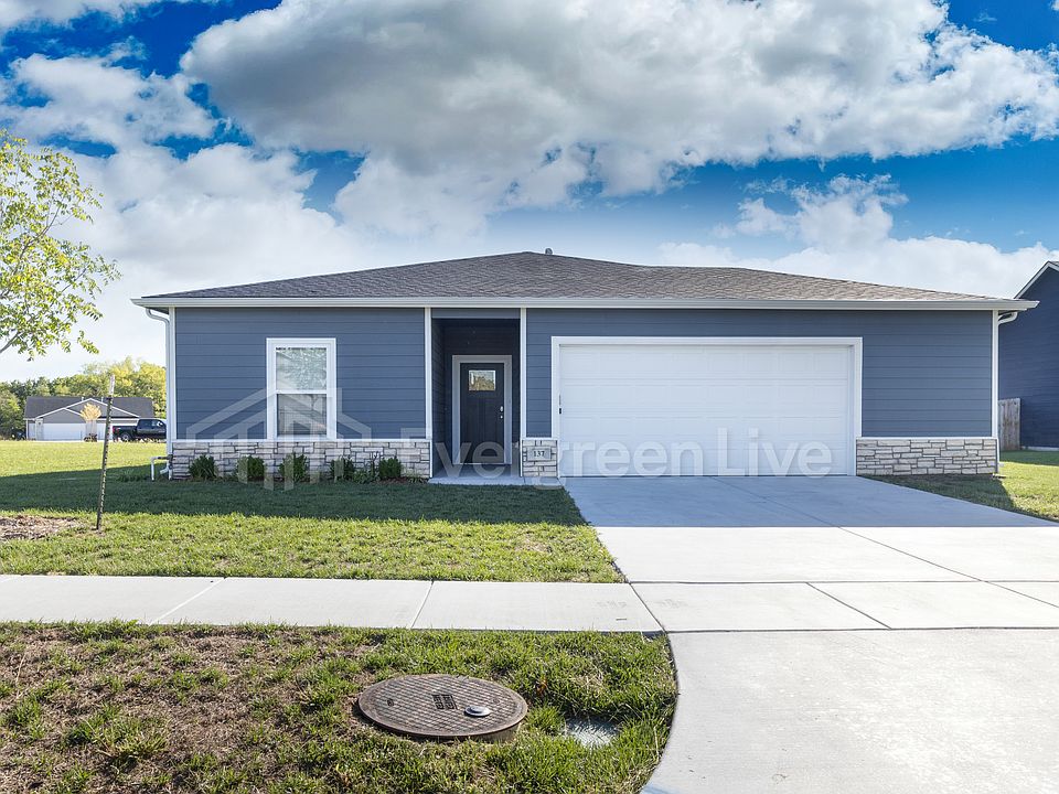 1st image of 137 Burlington Dr