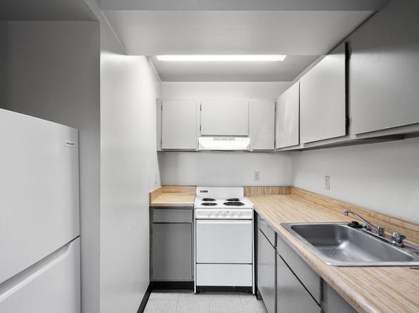 2500 Brownsville Rd APT 2