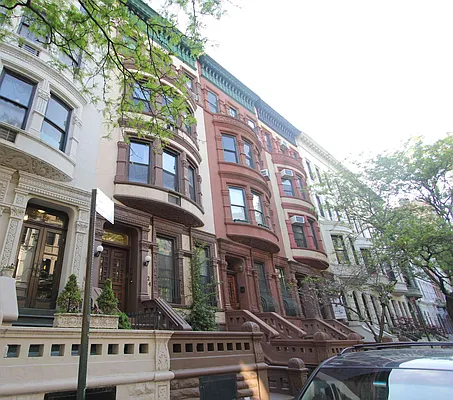 Rented by George Agiovlasitis, LREB | media 2