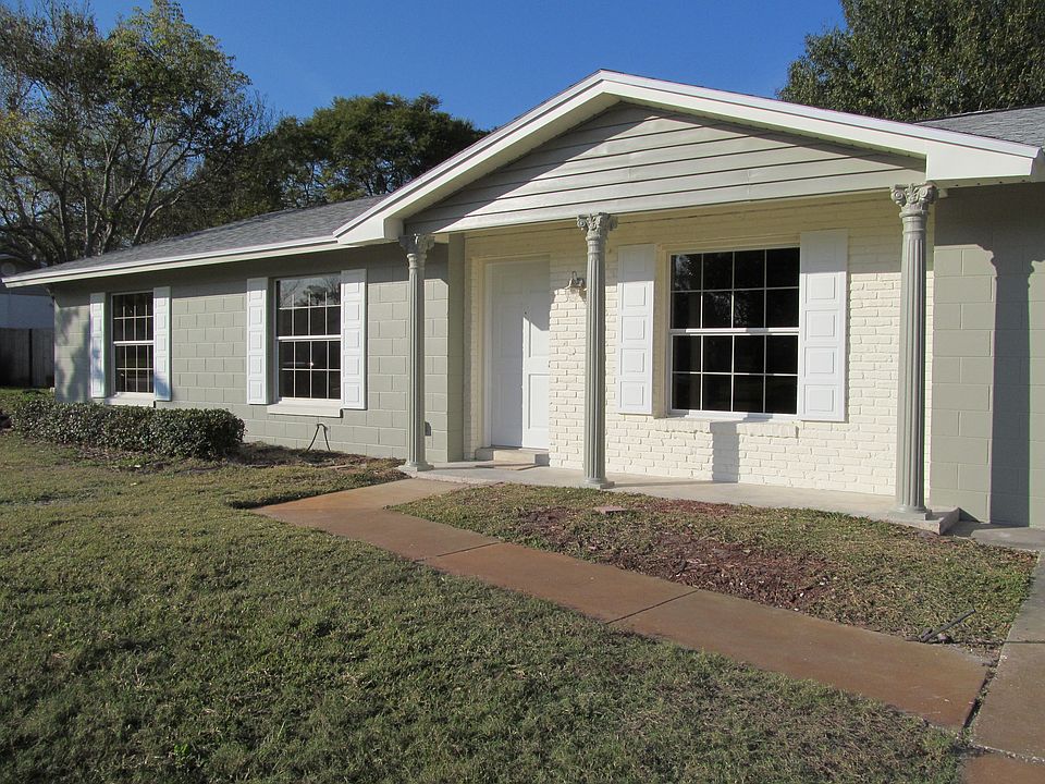 1st image of 1190 La Mesa Ct