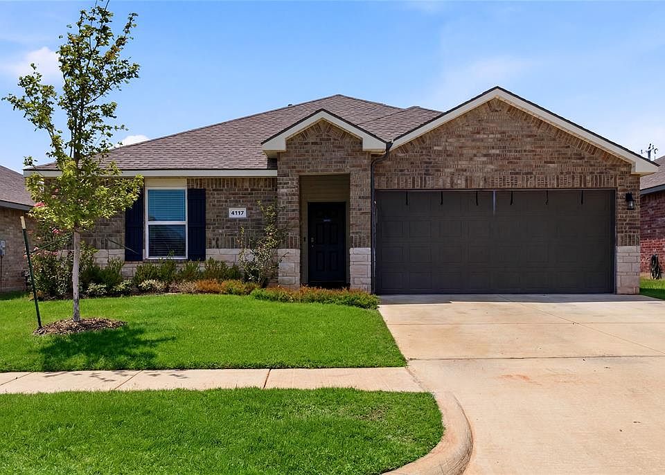 1st image of 4117 Sara Park Dr