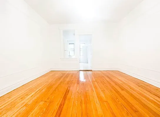 Rented by RealTegrity NY LLC | media 1