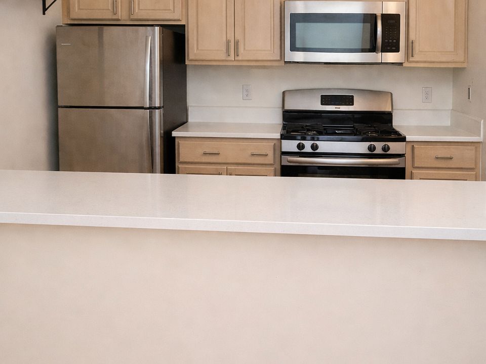 1st image of 55 Skillman Ave APT 4F