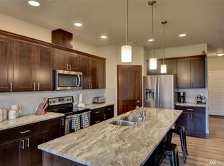 14386 99th Way SE, Yelm, WA 98597