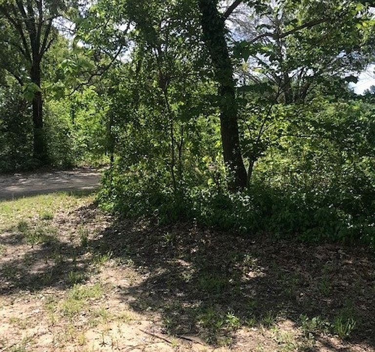 1st image of 20469 Hillside Dr
