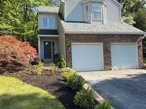 1023 Oak Knoll Dr, Harrisburg, PA 17111