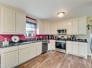 360 Rs County Rd #3130, Emory, TX 75440