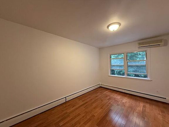 3rd image of 14-34 144th Pl Floor 2