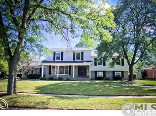 4312 Cherrywood Ln, Troy, MI