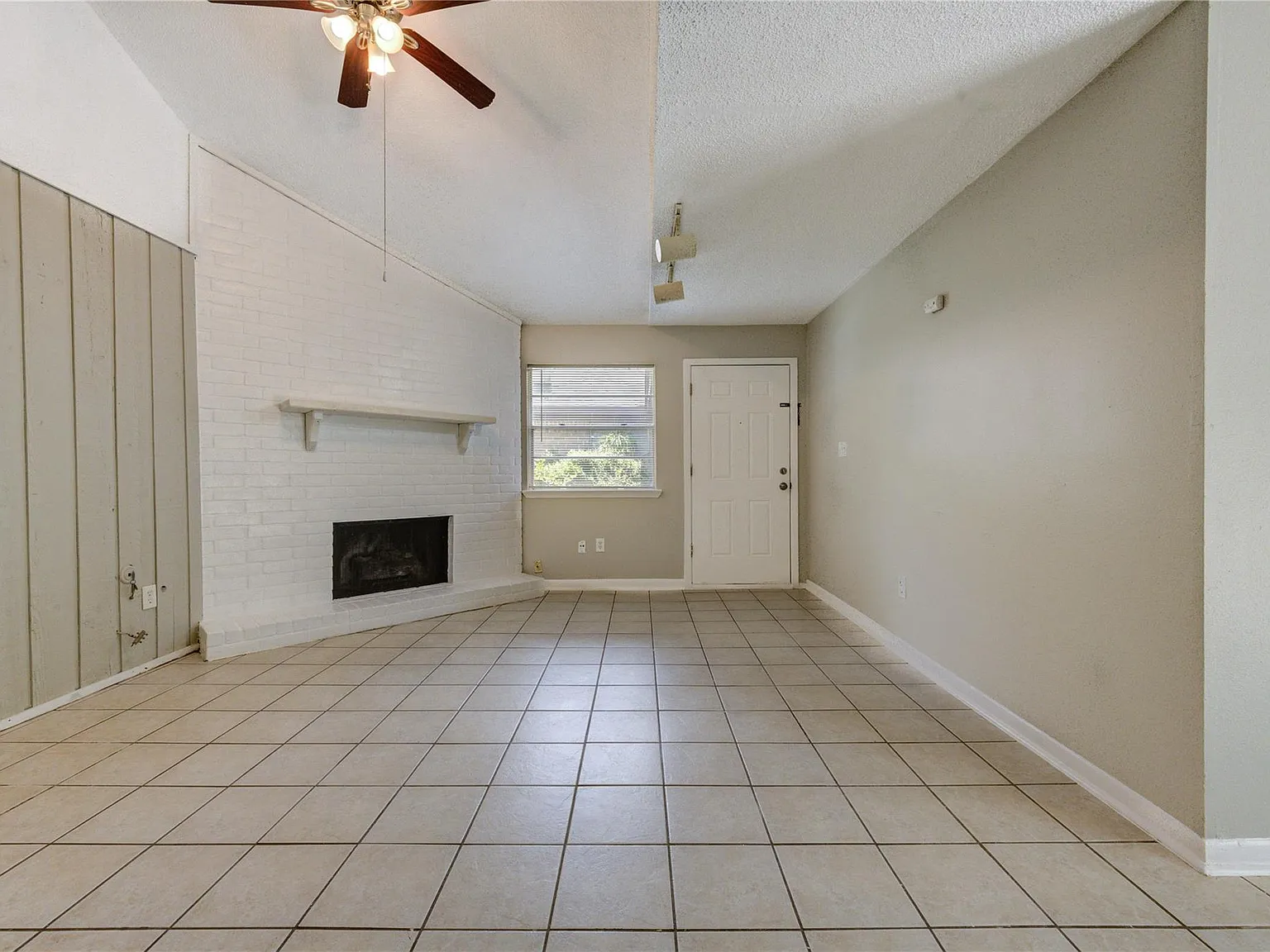 2 bed, 2.0 bath, 1108 sqft, $1,500 — Photo 4