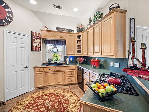 5th image of 8825 Turnberry Ct