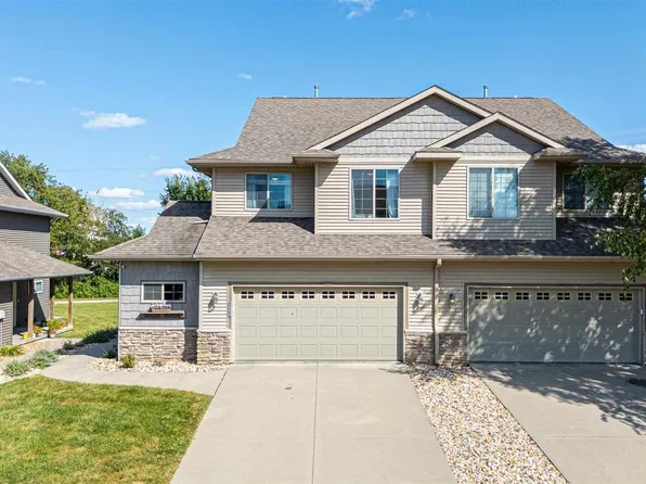 1830 Sara Ct, North Liberty, IA 52317