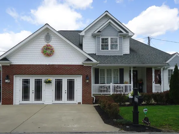 111 Richmond St, Paintsville, KY 41240