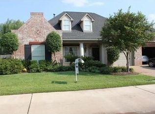8009 Captain Mary Miller Dr, Shreveport, LA 71115