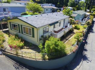 98041 Hall Way, Brookings, OR 97415