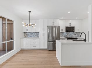 140 Uwapo Rd APT 7-105, Kihei, HI 96753