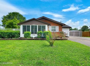 3904 Oakleaf Ln, Louisville, KY 40219