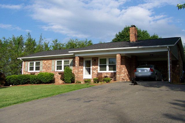 1st image of 134 Whippoorwill Ln