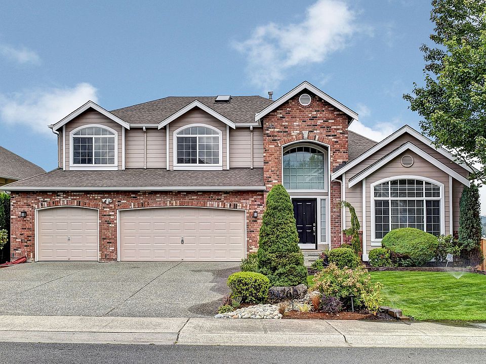 1st image of 24260 SE 1st Pl