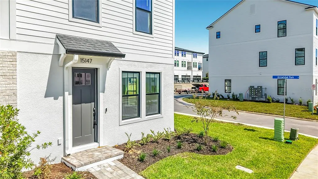 4 bed, 3.5 bath, 1846 sqft, $3,150 — Photo 4